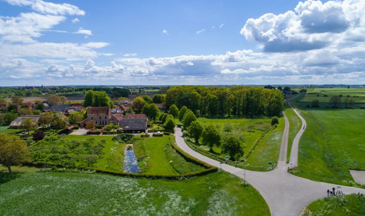 Herberg De Gouden Leeuw Bronkhorst Bagian luar foto